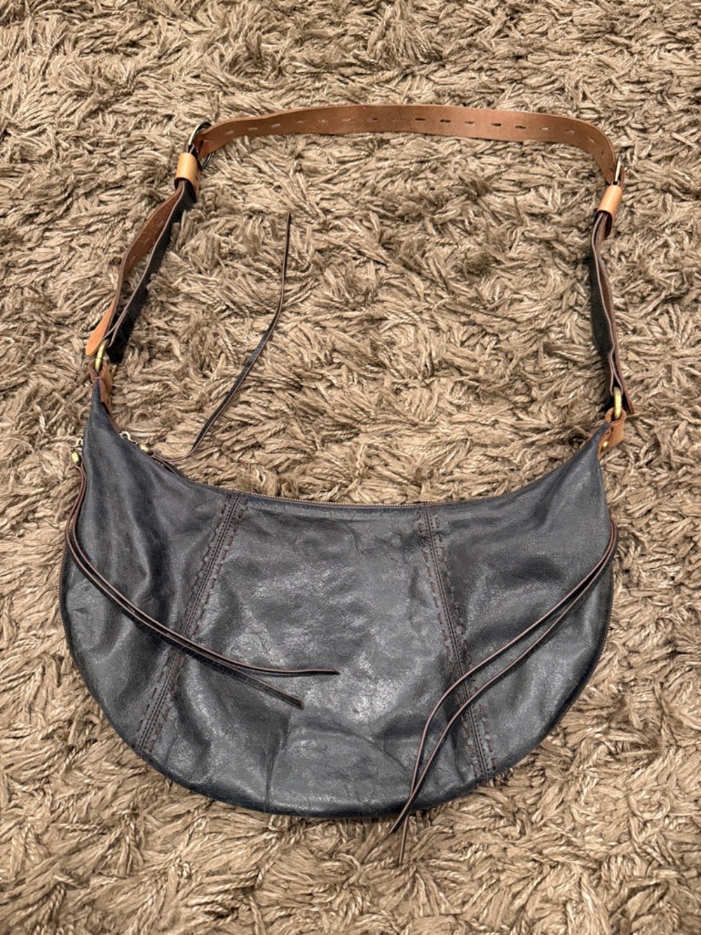 Hobo HOBO International Handbag Purse Leather
Crossbody Bag